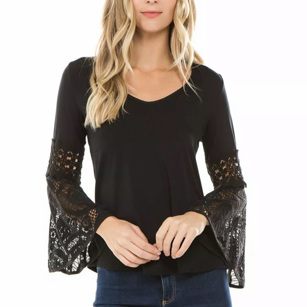 VAVA Joy Han Kinsey Lace Bell Sleeve Top VT1515